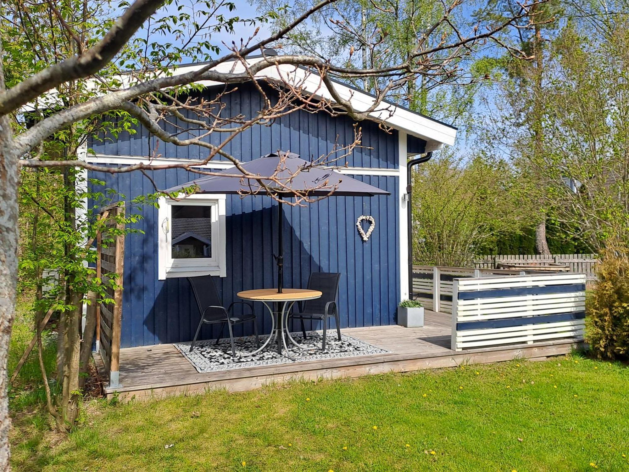 TungelstaLillhuset Naera Stockholm别墅 外观 照片
